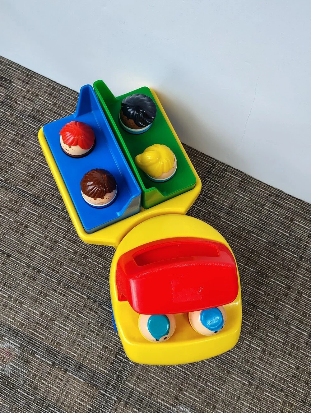 Vintage 1985 Little Tikes Toddle Tots Change Around Truck With 6 Figures